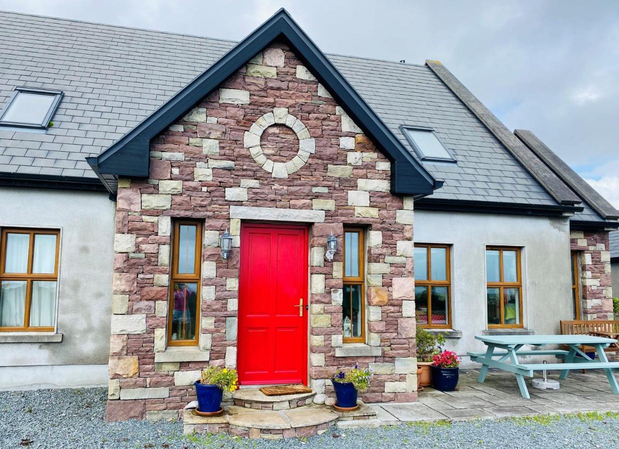 Stone Fronted Detached Cottage Just Over 2 Miles From Mulranny Village Exterior photo